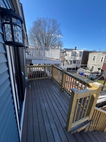 11 Burrill Pl 3, Boston, MA 02127