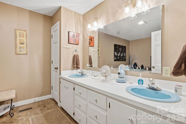 2340 E Nc 152 Highway, China Grove, NC 28023