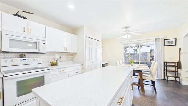 6209 GASSINO PLACE, Riverview, FL 33578