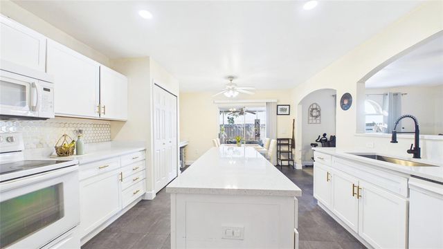 6209 GASSINO PLACE, Riverview, FL 33578