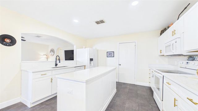 6209 GASSINO PLACE, Riverview, FL 33578