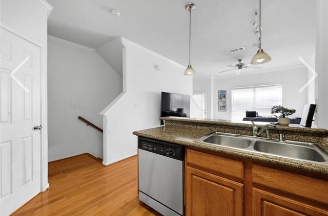 9200 Westheimer Road 1112, Houston, TX 77063