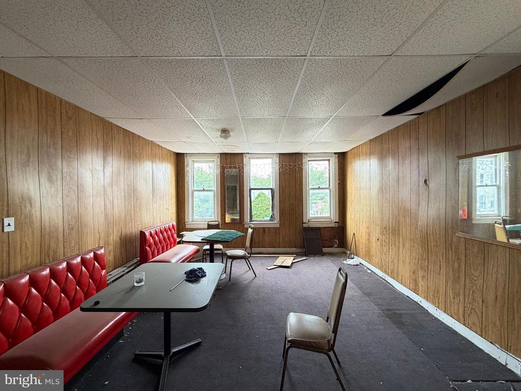 Image 13 of property listing at 2140 W BALTIMORE ST, Baltimore, MD 21223