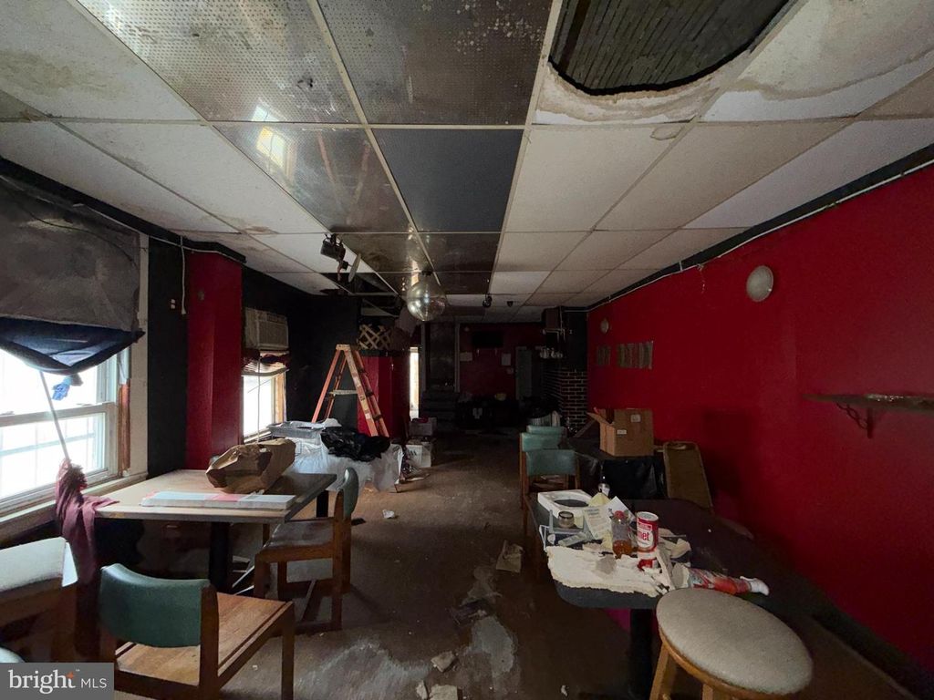 Image 8 of property listing at 2140 W BALTIMORE ST, Baltimore, MD 21223
