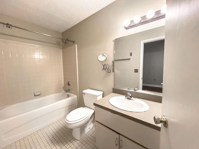 151 Calhoun Street G, Charleston, SC 29401
