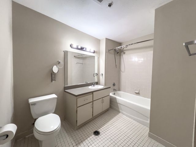 151 Calhoun Street G, Charleston, SC 29401