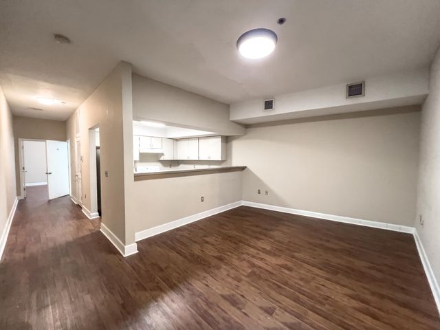 151 Calhoun Street G, Charleston, SC 29401