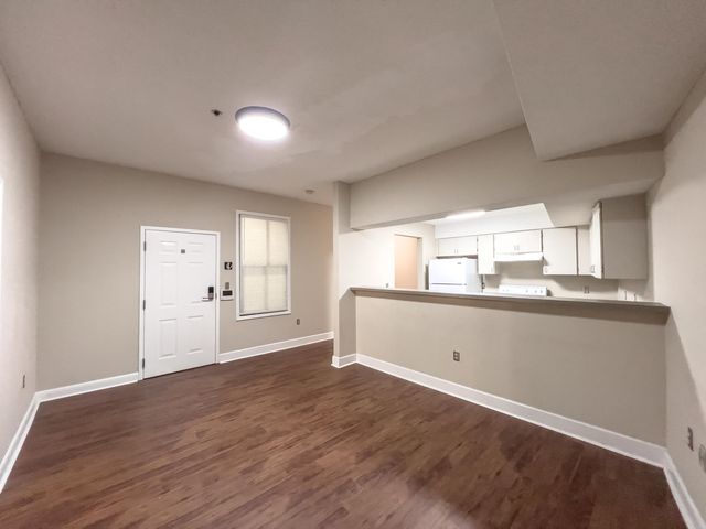 151 Calhoun Street G, Charleston, SC 29401