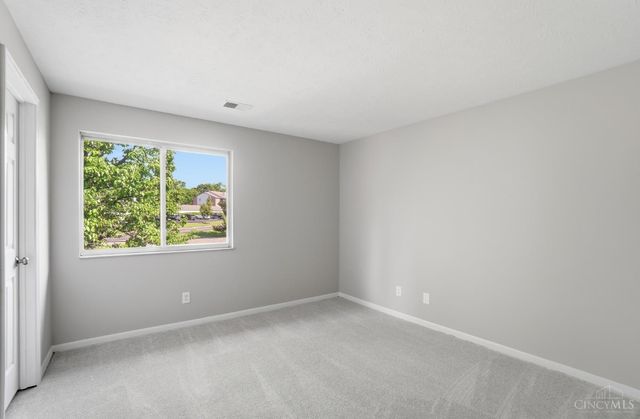 8900 Eagleview Drive, West Chester, OH 45069