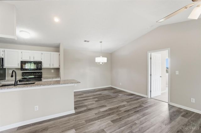 8900 Eagleview Drive, West Chester, OH 45069