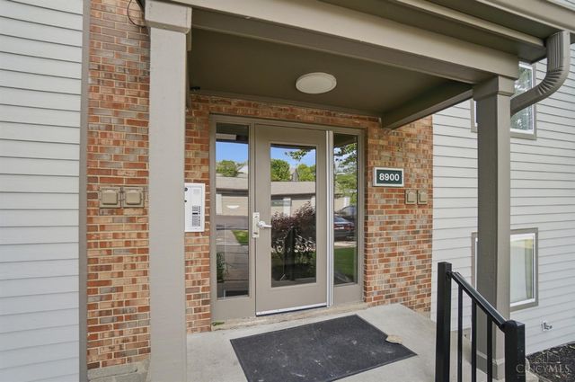 8900 Eagleview Drive, West Chester, OH 45069
