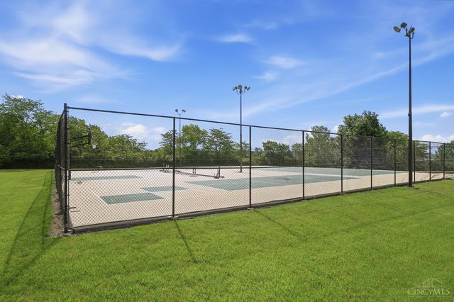 8900 Eagleview Drive, West Chester, OH 45069