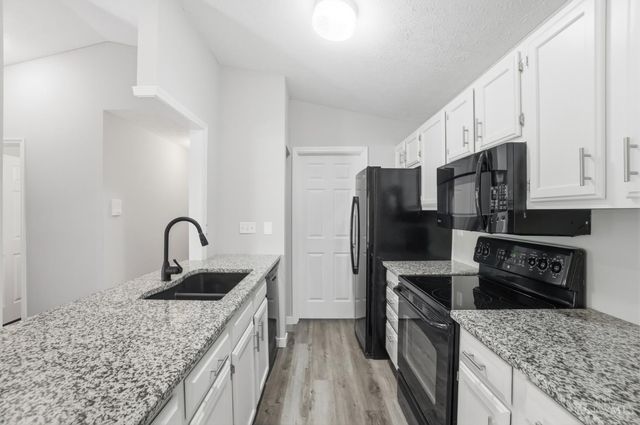 8900 Eagleview Drive, West Chester, OH 45069