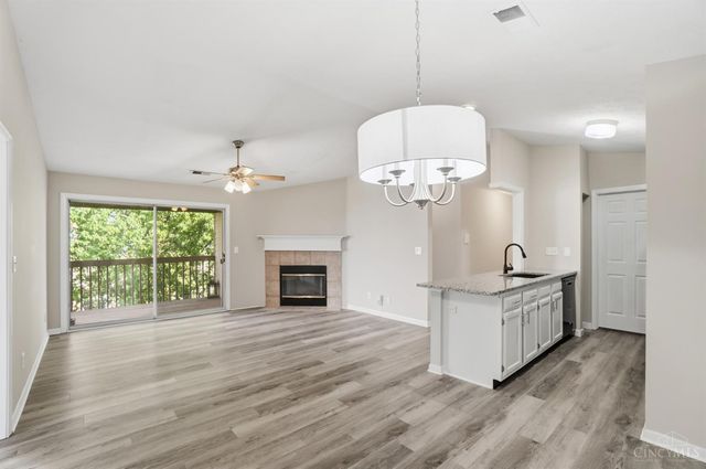 8900 Eagleview Drive, West Chester, OH 45069