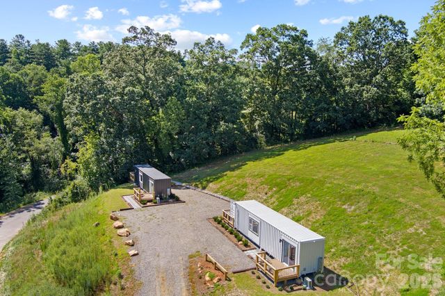 8 & 10 George Allen Ridge A & B, Arden, NC 28704