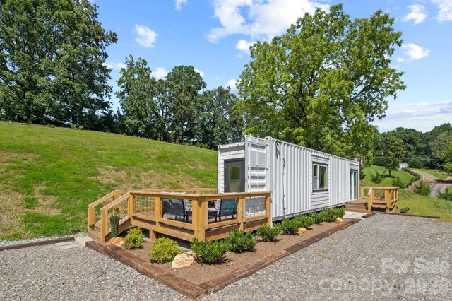 8 & 10 George Allen Ridge A & B, Arden, NC 28704