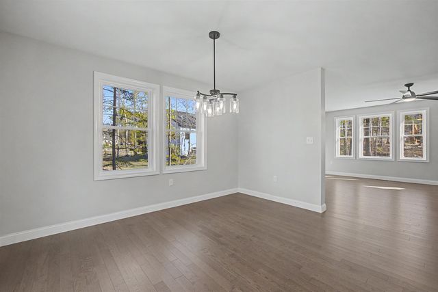 5 Blaisdell Court, Raymond, NH 03077