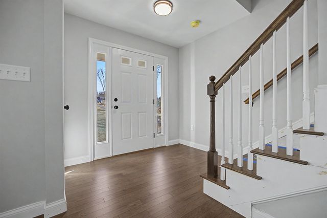 5 Blaisdell Court, Raymond, NH 03077