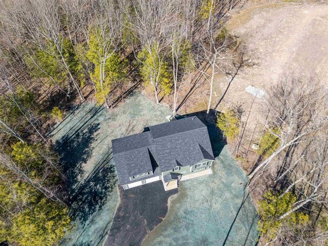 5 Blaisdell Court, Raymond, NH 03077