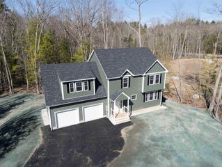5 Blaisdell Court, Raymond, NH 03077