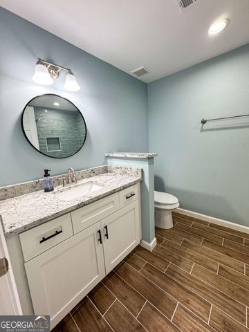 8001 Woodland Lane, Alpharetta, GA 30009