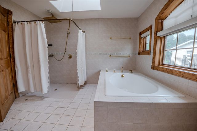 106 Prairie Avenue, White Pigeon, MI 49099