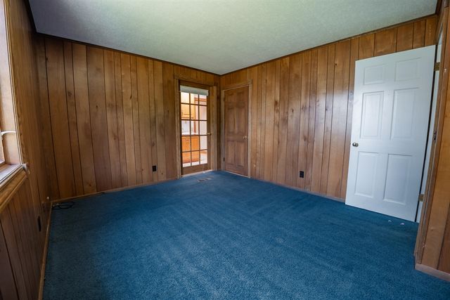 106 Prairie Avenue, White Pigeon, MI 49099