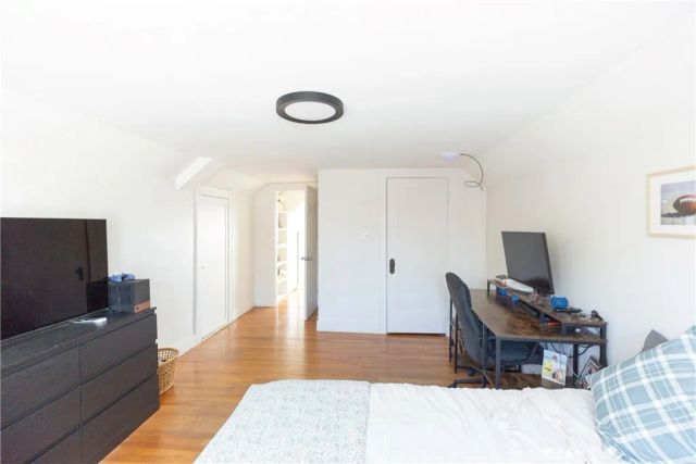 715 E Mcfadden, Santa Ana, CA 92707