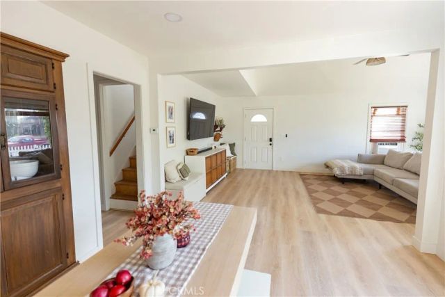 715 E Mcfadden, Santa Ana, CA 92707