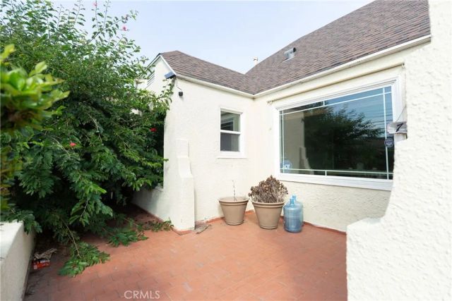715 E Mcfadden, Santa Ana, CA 92707