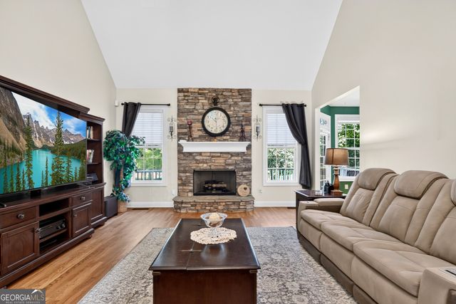 135 Primrose Pass, Newnan, GA 30265