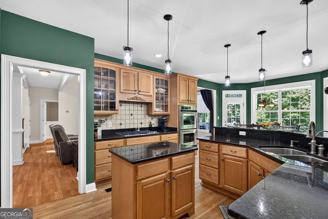 135 Primrose Pass, Newnan, GA 30265