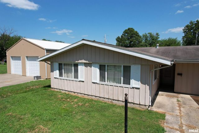 1425 S LOCUST Street, Centralia, IL 62881