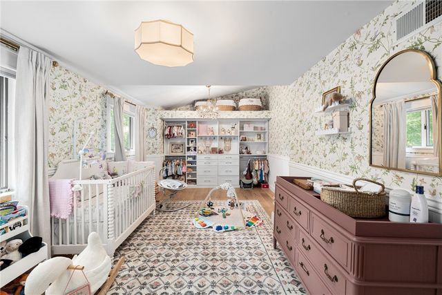 40 Moosehorn Road, East Greenwich, RI 02818