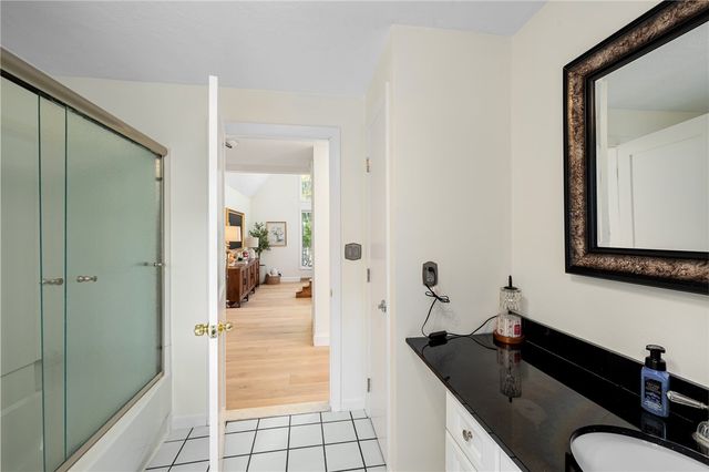 40 Moosehorn Road, East Greenwich, RI 02818