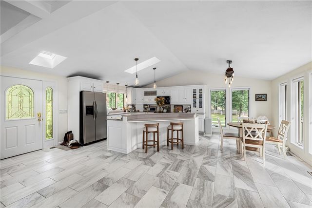 40 Moosehorn Road, East Greenwich, RI 02818