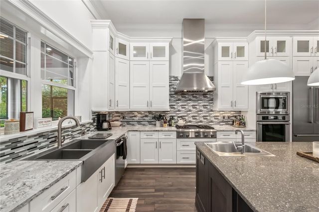 3272 NW 77TH AVENUE, Ocala, FL 34482