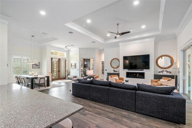 3272 NW 77TH AVENUE, Ocala, FL 34482