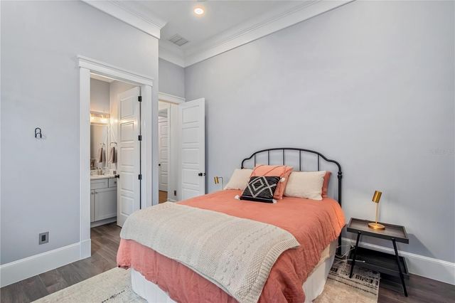 3272 NW 77TH AVENUE, Ocala, FL 34482