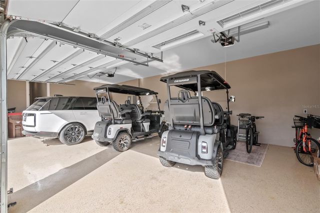 3272 NW 77TH AVENUE, Ocala, FL 34482