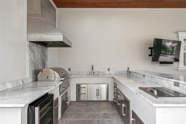 3272 NW 77TH AVENUE, Ocala, FL 34482