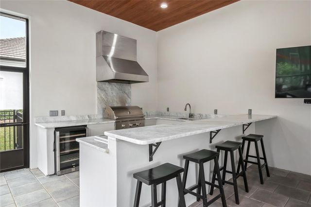 3272 NW 77TH AVENUE, Ocala, FL 34482