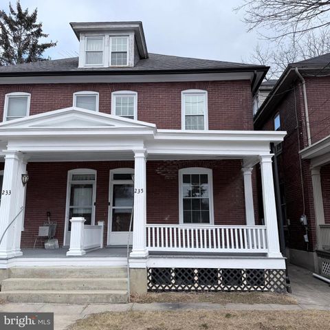 235 PARK AVENUE, Chambersburg, PA 17201