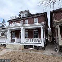 235 PARK AVENUE, Chambersburg, PA 17201