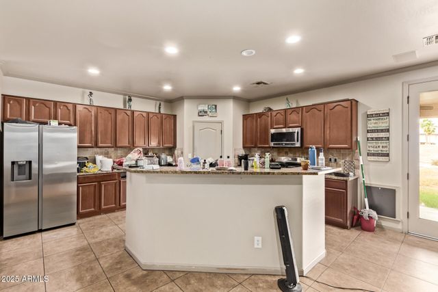 18976 N LARIAT Road, Maricopa, AZ 85138