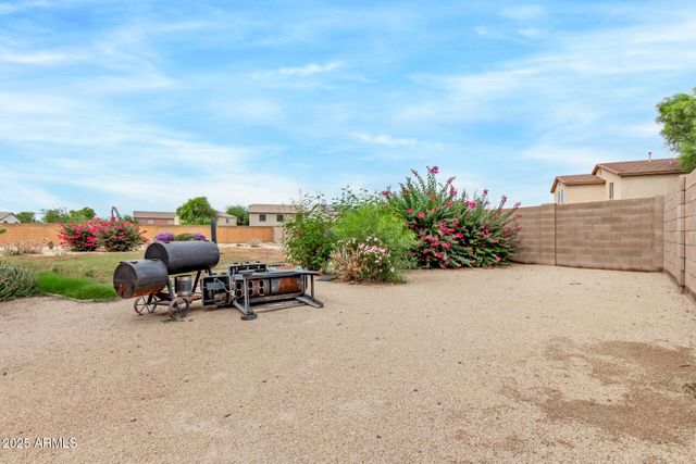 18976 N LARIAT Road, Maricopa, AZ 85138