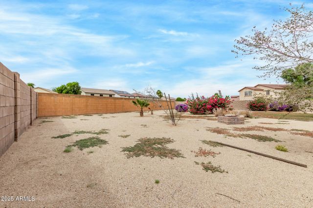 18976 N LARIAT Road, Maricopa, AZ 85138