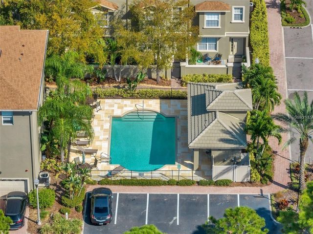 10050 BAYOU GRANDE AVENUE, Seminole, FL 33772