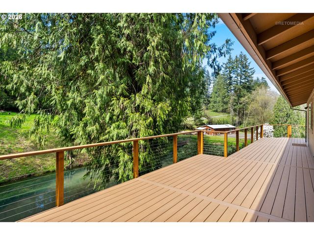 26020 Sw HEATON CREEK Dr, Newberg, OR 97132
