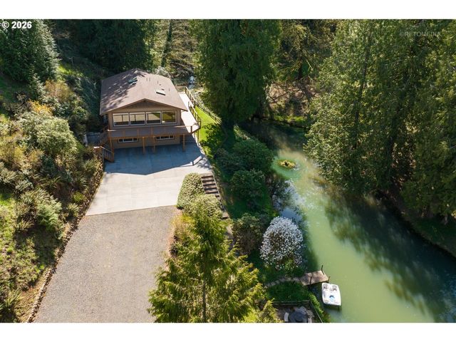 26020 Sw HEATON CREEK Dr, Newberg, OR 97132